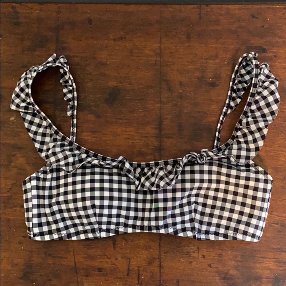 Ruffle bikini top in matte gingham